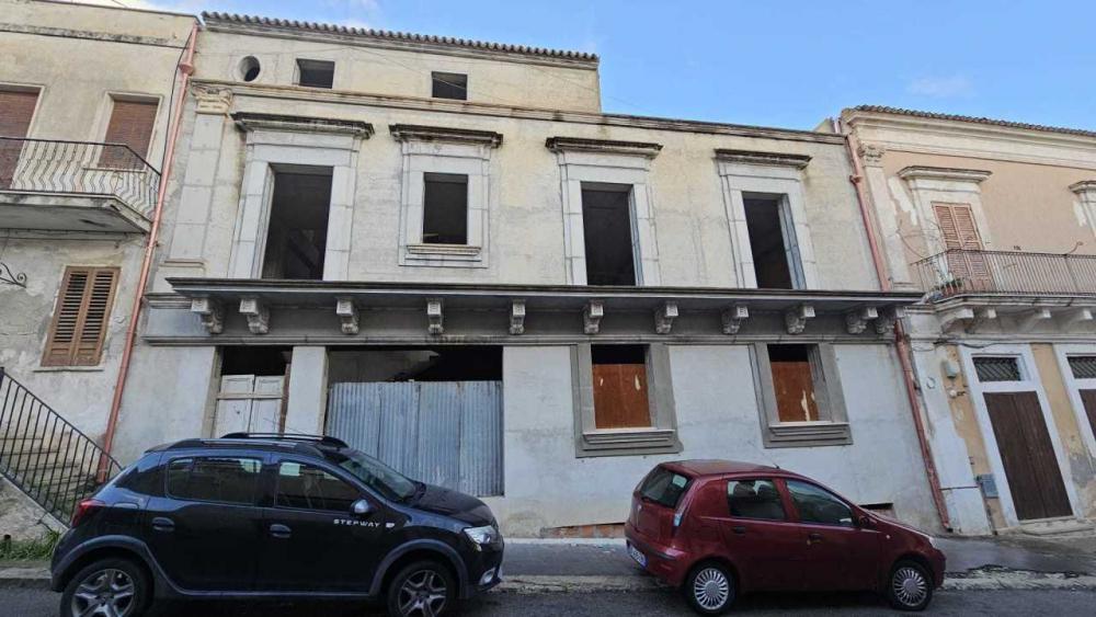 casa indipendente in vendita ad Ispica