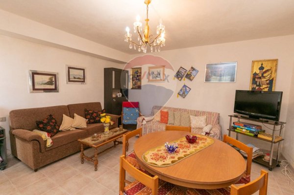 casa indipendente in vendita ad Ispica in zona Santa Maria del Focallo