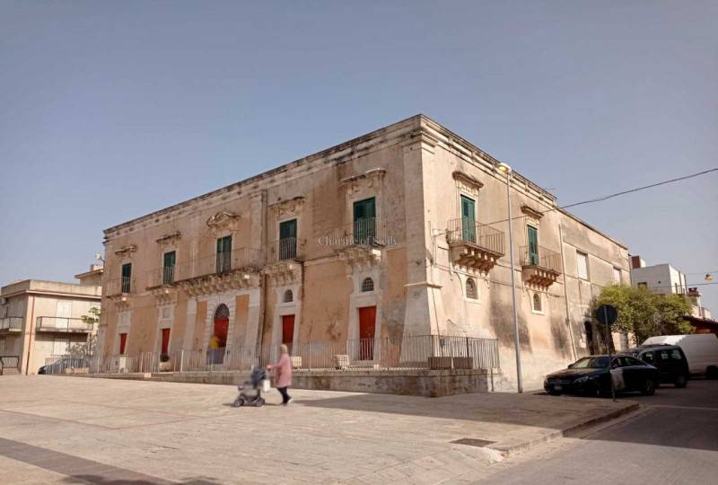 casa indipendente in vendita ad Ispica
