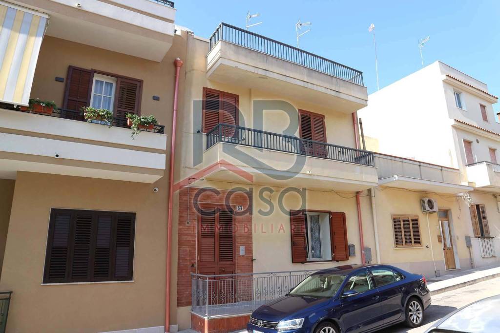 casa indipendente in vendita ad Ispica