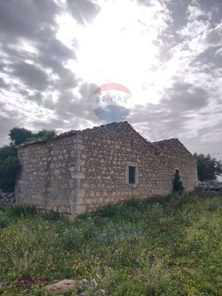 casa indipendente in vendita ad Ispica