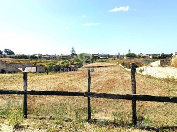 terreno agricolo in vendita ad Ispica in zona Santa Maria del Focallo