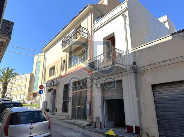 casa indipendente in vendita ad Ispica