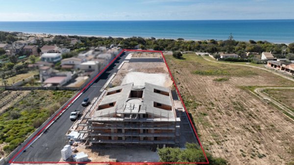 appartamento in vendita ad Ispica in zona Santa Maria del Focallo