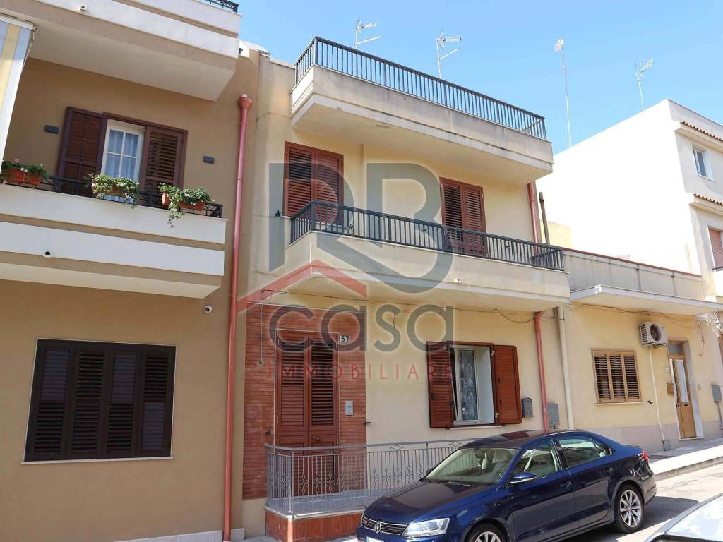 casa indipendente in vendita ad Ispica