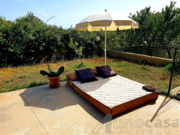 casa indipendente in vendita ad Ispica in zona Santa Maria del Focallo