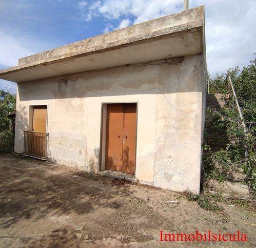 casa indipendente in vendita ad Ispica