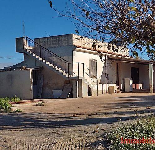 casa indipendente in vendita ad Ispica