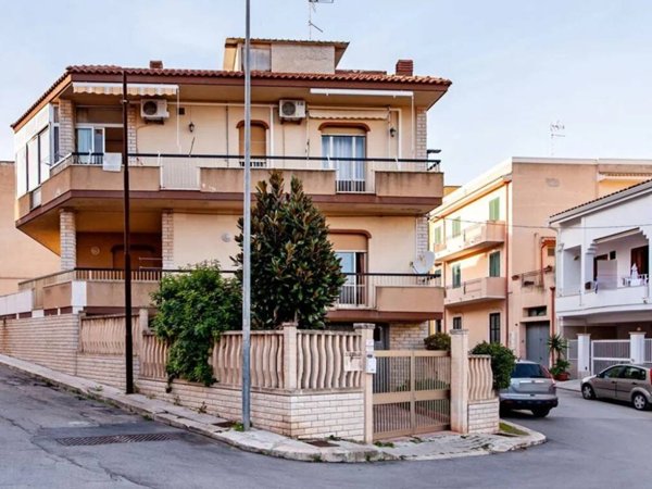 appartamento in vendita ad Ispica
