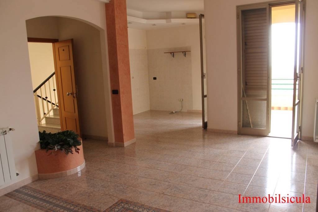 appartamento in vendita ad Ispica