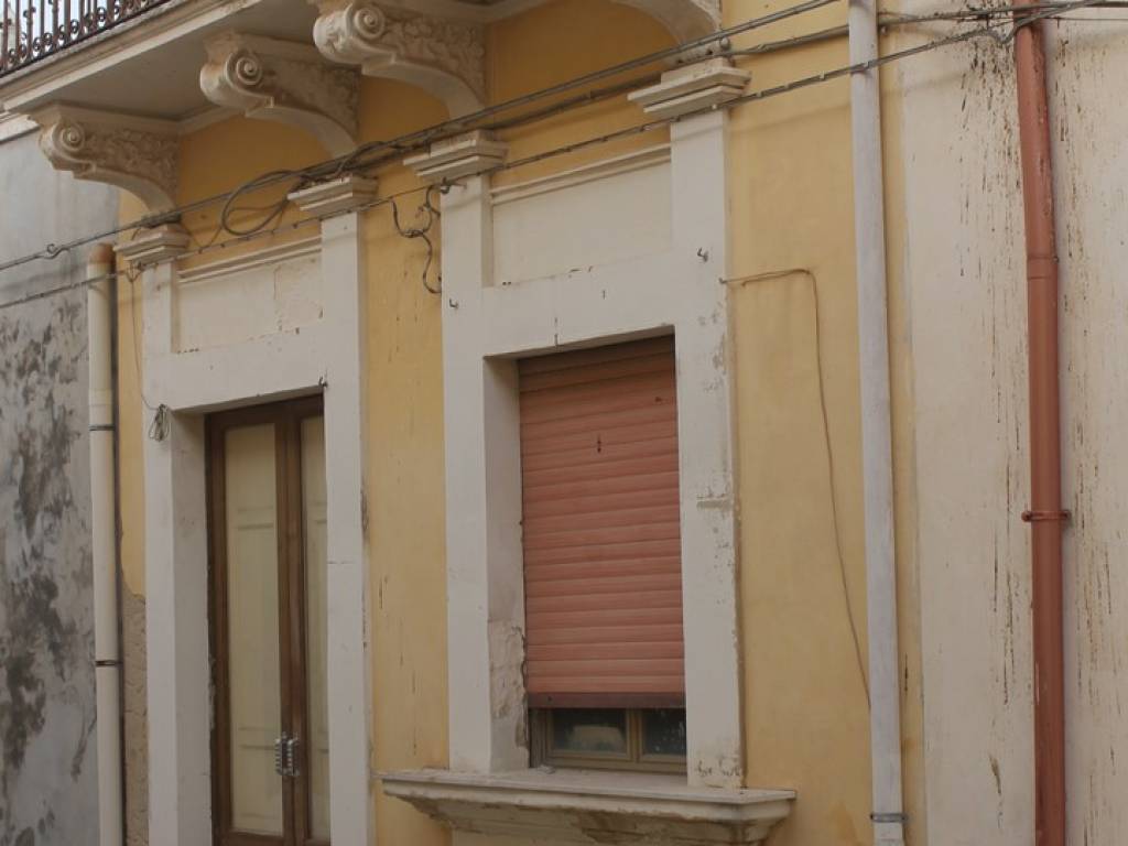 casa indipendente in vendita ad Ispica