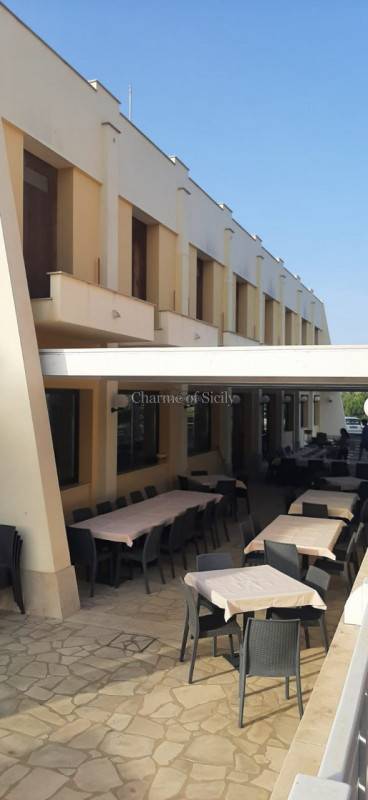 negozio in vendita ad Ispica in zona Santa Maria del Focallo