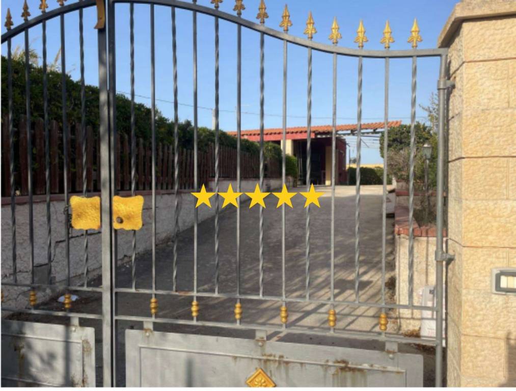 appartamento in vendita ad Ispica in zona Santa Maria del Focallo