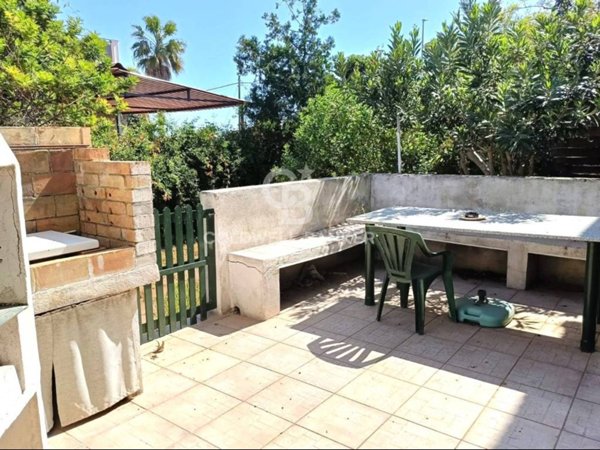 casa indipendente in vendita ad Ispica in zona Santa Maria del Focallo