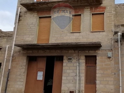 casa indipendente in vendita ad Ispica