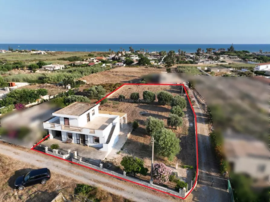 casa indipendente in vendita ad Ispica in zona Santa Maria del Focallo