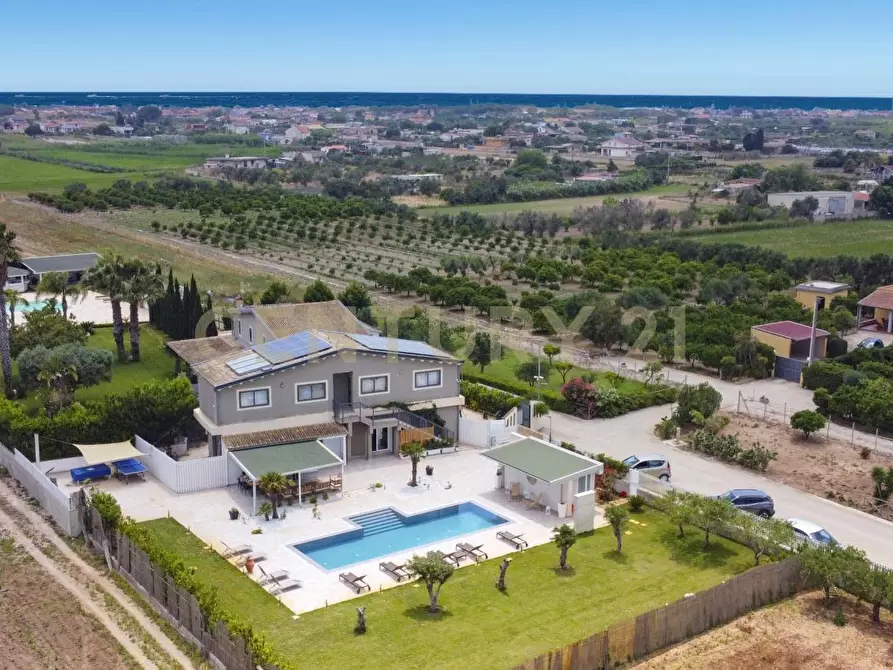 casa indipendente in vendita ad Ispica in zona Santa Maria del Focallo