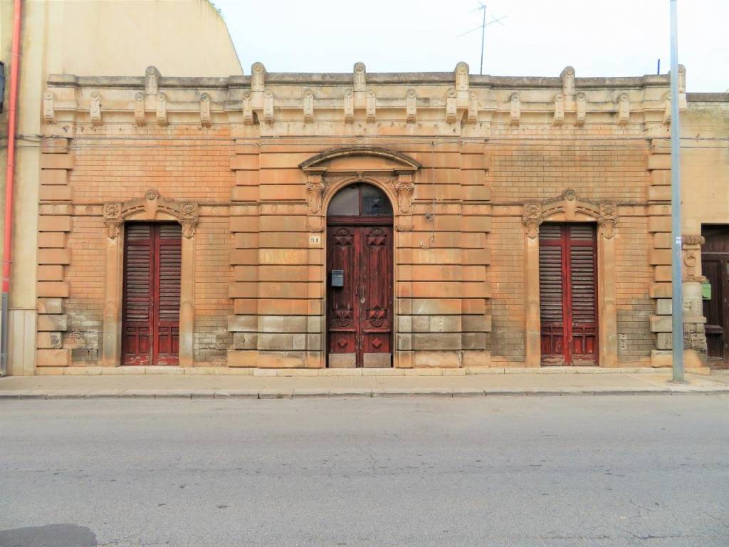 casa indipendente in vendita ad Ispica