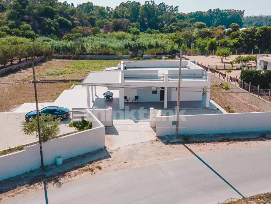 casa indipendente in vendita ad Ispica in zona Santa Maria del Focallo