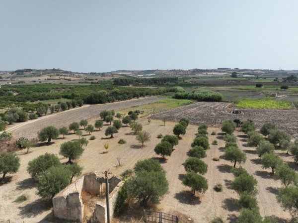 rudere in vendita ad Ispica in zona Santa Maria del Focallo