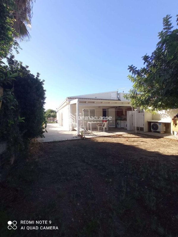 casa indipendente in vendita ad Ispica in zona Santa Maria del Focallo