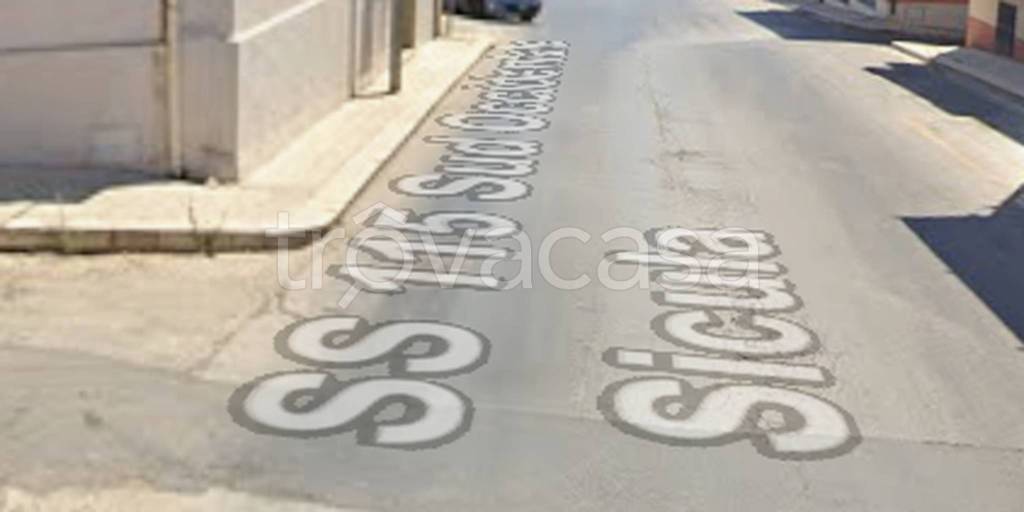 negozio in vendita ad Ispica