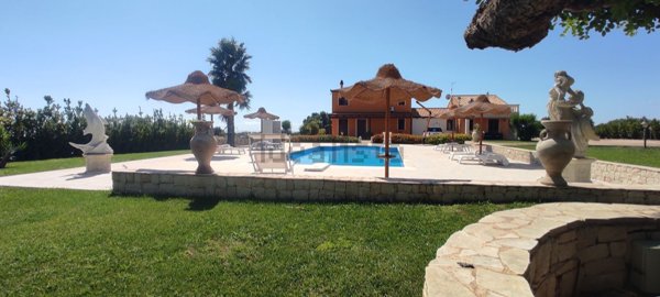 casa indipendente in vendita ad Ispica