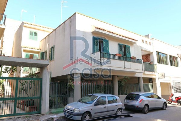 casa indipendente in vendita ad Ispica