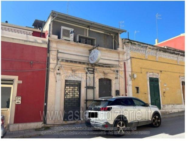 negozio in vendita ad Ispica