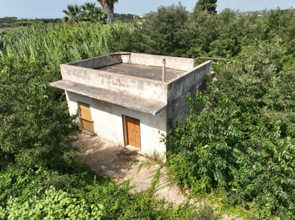casa indipendente in vendita ad Ispica in zona Santa Maria del Focallo