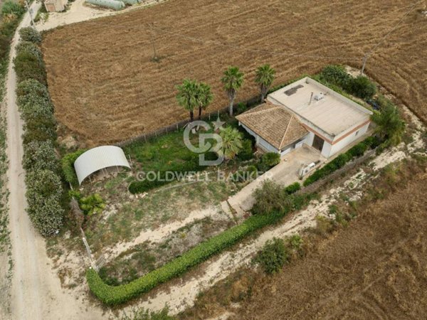 casa indipendente in vendita ad Ispica