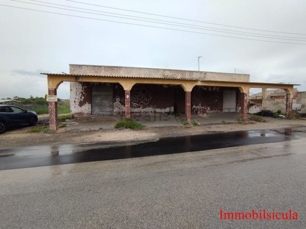 casa indipendente in vendita ad Ispica