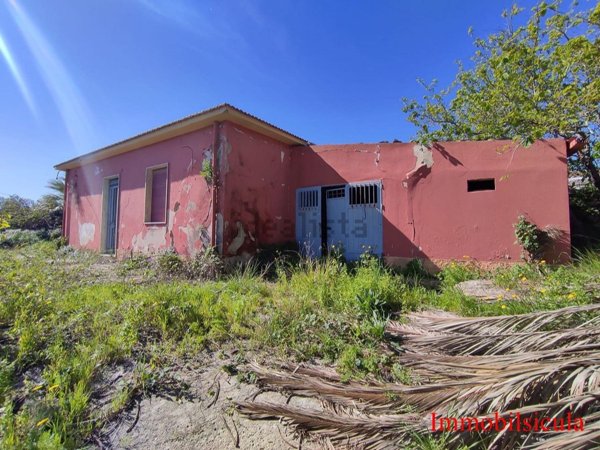 casa indipendente in vendita ad Ispica