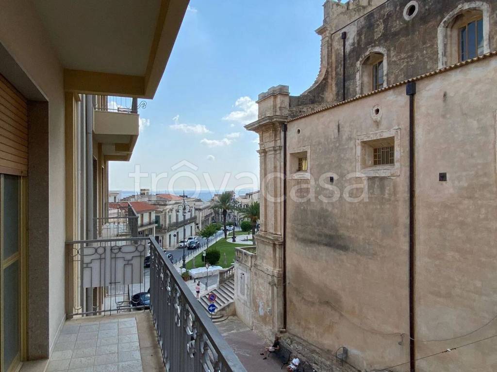 appartamento in vendita ad Ispica