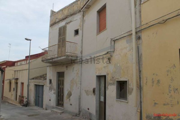 casa indipendente in vendita ad Ispica