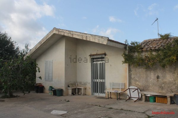 quadrivano in vendita ad Ispica