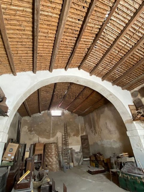 locale commerciale in vendita ad Ispica