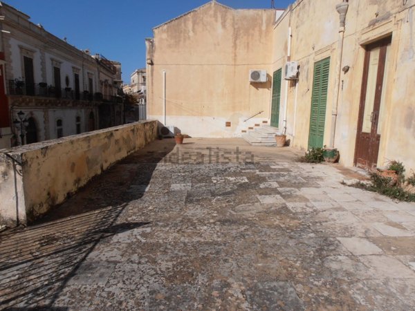 appartamento in vendita ad Ispica