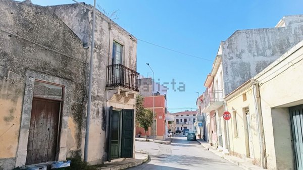 casa indipendente in vendita ad Ispica