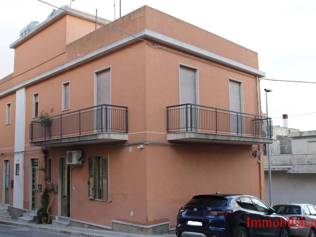 appartamento in vendita ad Ispica