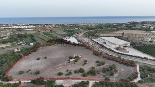 casa indipendente in vendita ad Ispica