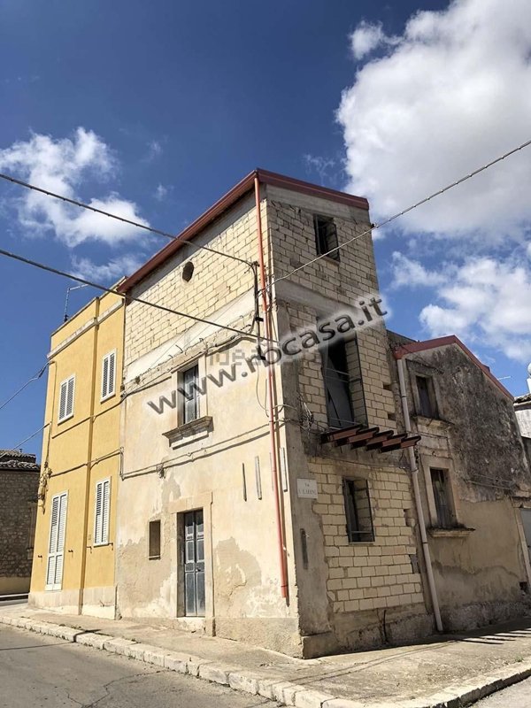 casa indipendente in vendita ad Ispica