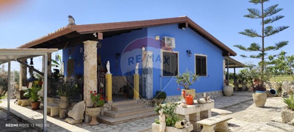 casa indipendente in vendita ad Ispica