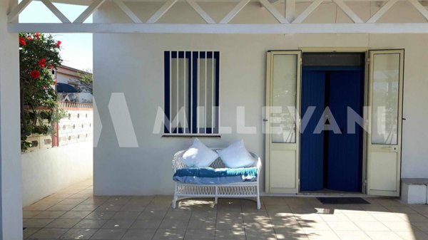 casa indipendente in vendita ad Ispica in zona Santa Maria del Focallo