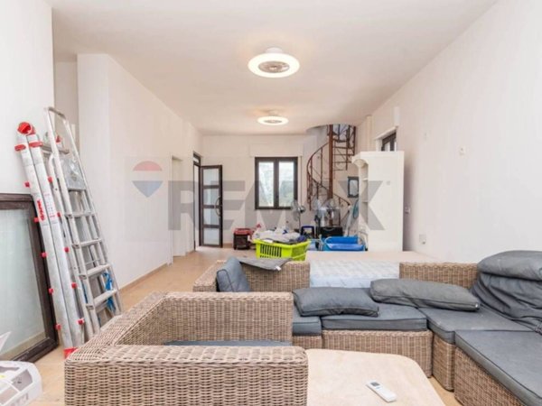 appartamento in vendita ad Ispica in zona Santa Maria del Focallo