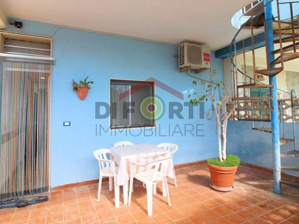 casa indipendente in vendita ad Ispica in zona Santa Maria del Focallo