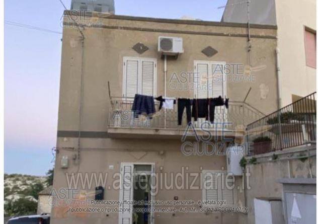 casa indipendente in vendita ad Ispica