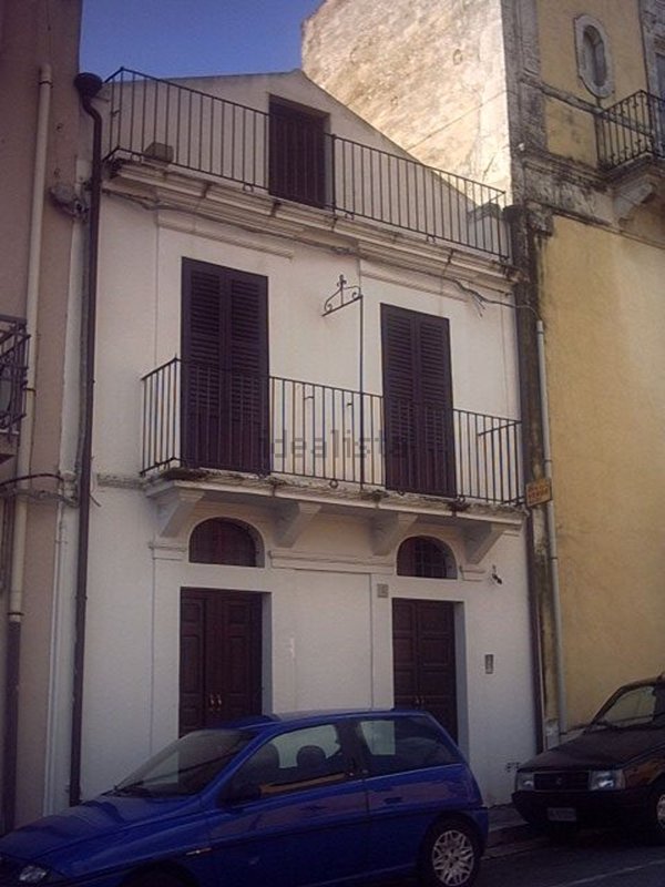 casa indipendente in vendita ad Ispica