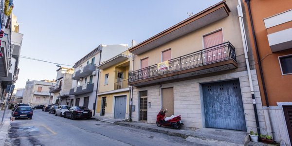 casa indipendente in vendita ad Ispica