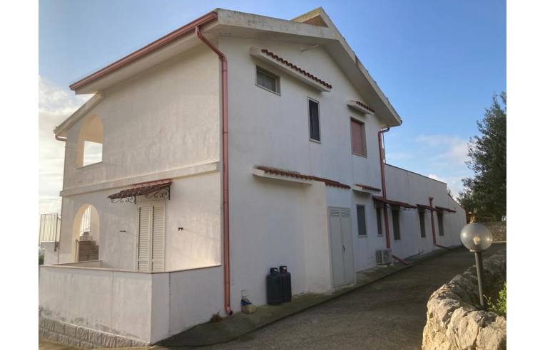 casa indipendente in vendita ad Ispica